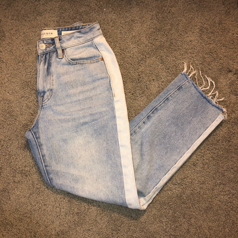 Light Wash Mom Jeans from PacSun!